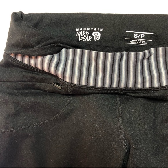 Mountain Hardware black leisure athletic leggings size small - Picture 1 of 6